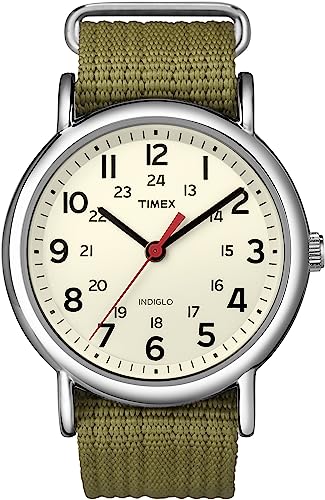 Timex Weekender 38mm Olive vs Black Fabric Strap — Timex comparison guide using a verified catalog image.