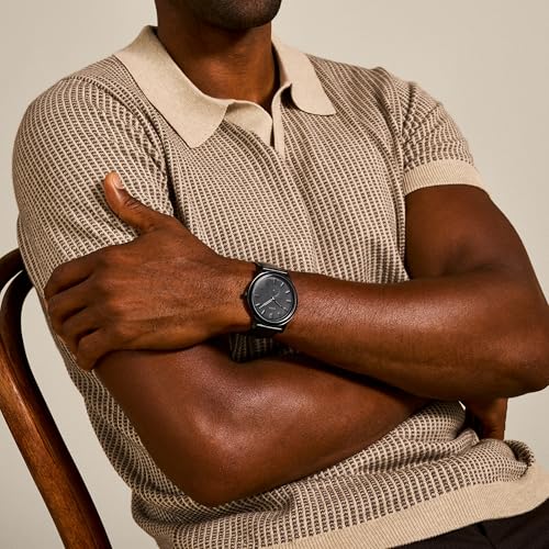 Fossil Men's Minimalist Quartz Stainless Steel and Black Leather Three-Hand Watch for Men, Color: Black