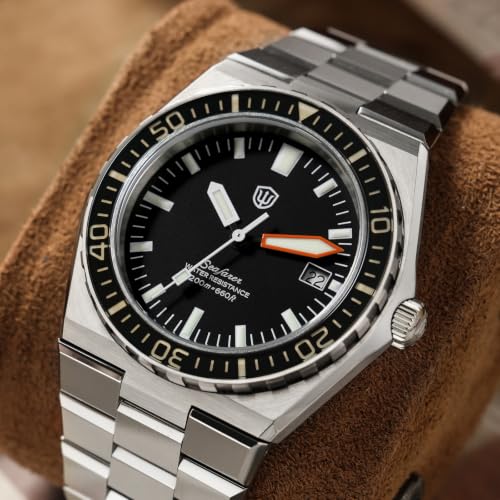 watchdives WD0017 Diver Watch 41mm RD515 Date Quartz Watch Sapphire Bezel 200M Waterproof 316L Stainless Steel, Black Dial Orange Hands
